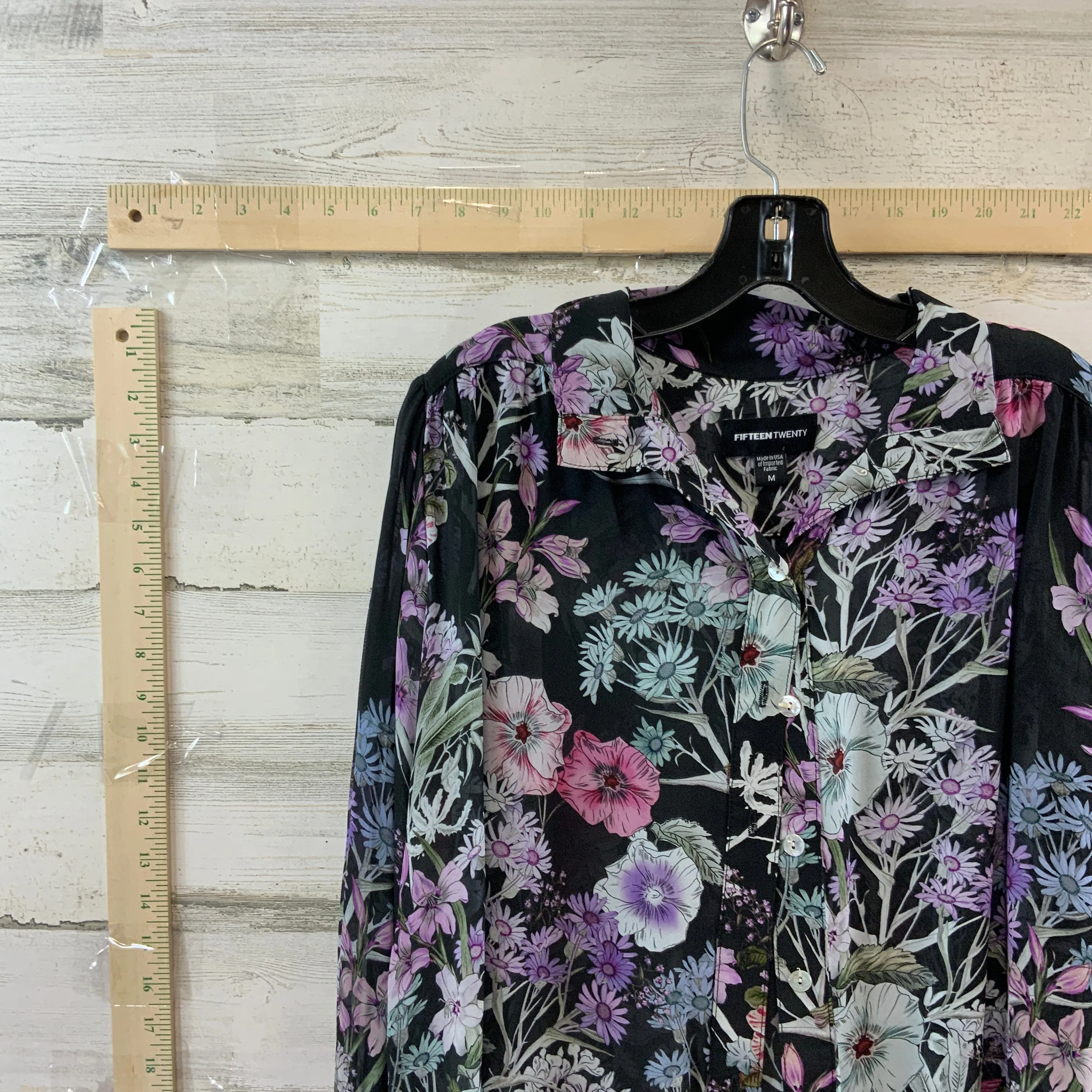 Blouse Long Sleeve By Fifteen Twenty  Size: M