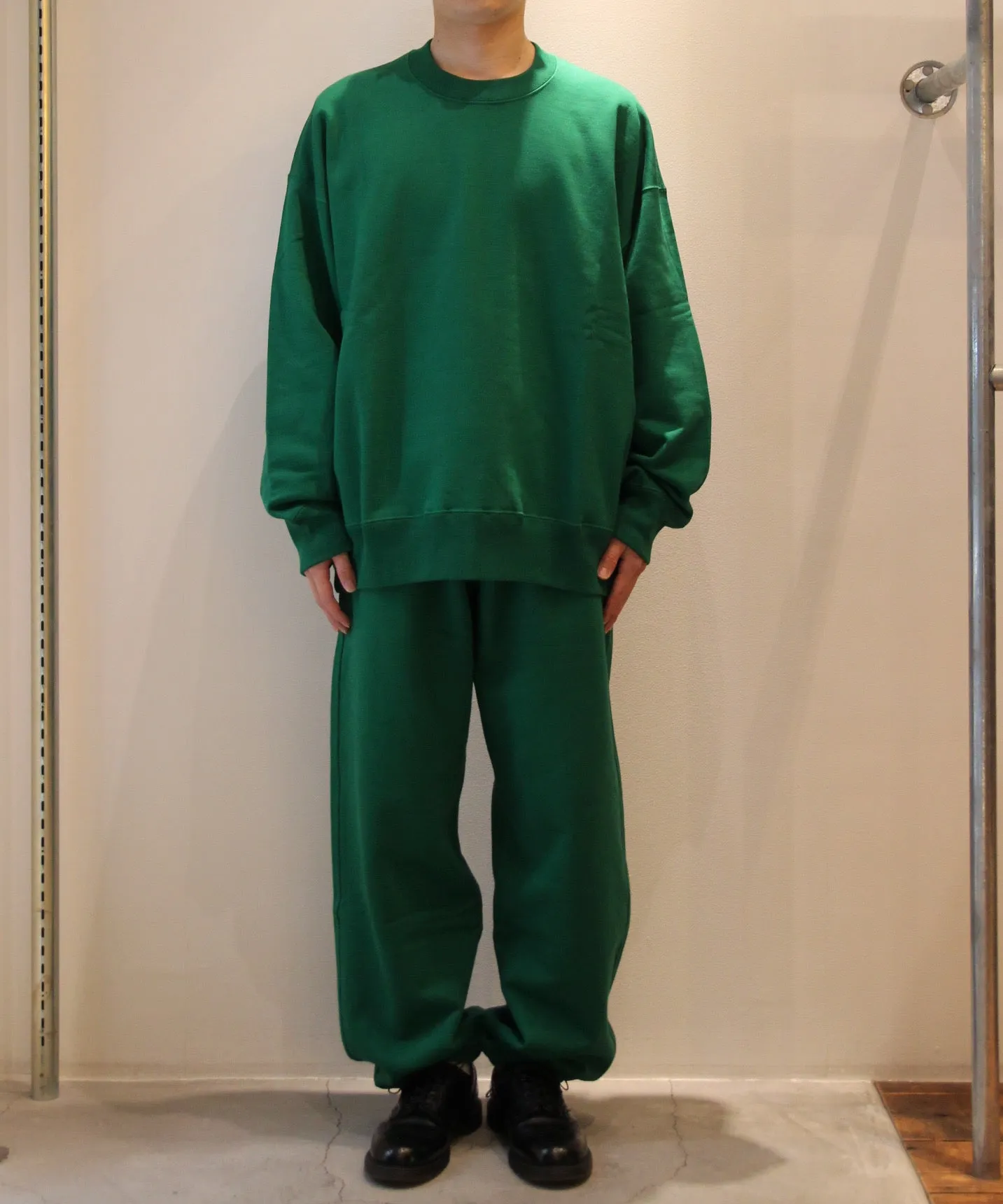 OVERSIZED UNTWISTED YARN SWEAT LS "GREEN"